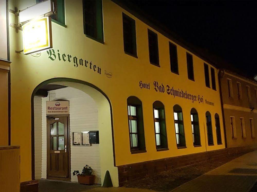 Hotel Bad Schmiedeberger Hof מראה חיצוני תמונה