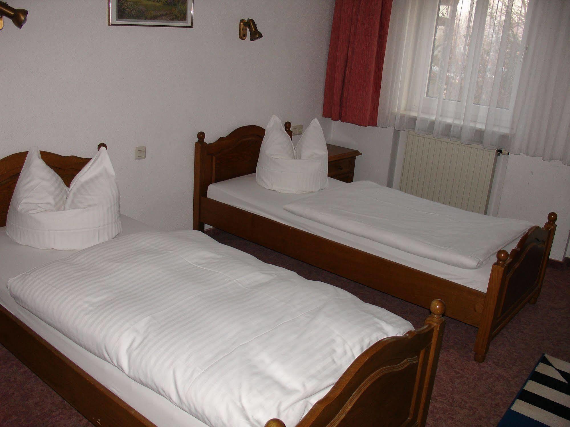 Hotel Bad Schmiedeberger Hof מראה חיצוני תמונה